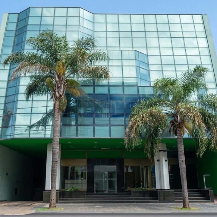 Fundación Barceló amplía su infraestructura académica con un nuevo edificio en Posadas