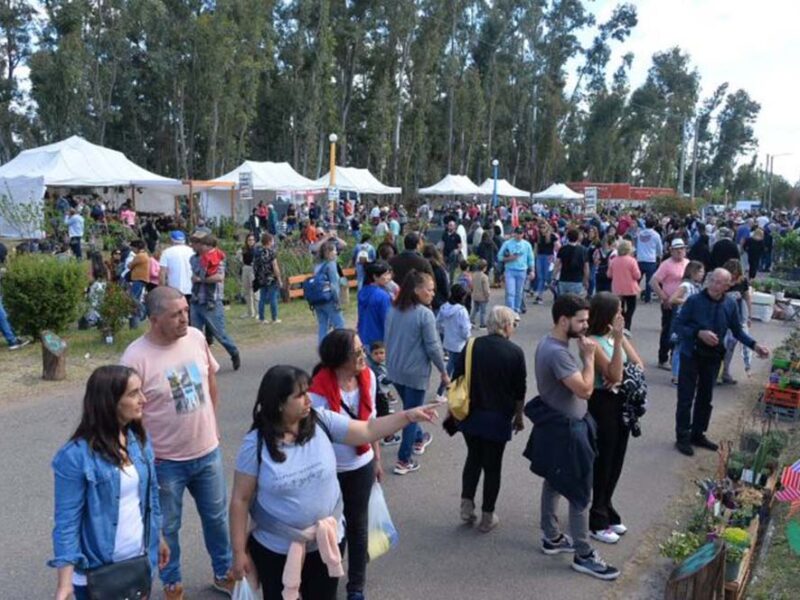 Cazón, el “pueblo del millón de árboles”, cumple 130 años y lo celebra con un gran fin de semana