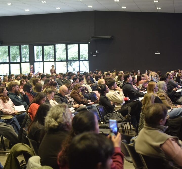 Gran concurrencia en el Primer Congreso de Niñez, Adolescencia, Familia y educación de la Alianza