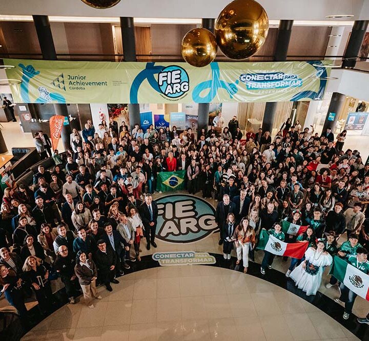 “Conectar para Transformar”: 250 jóvenes de Argentina y otros diez países participaron del FIE 2026  