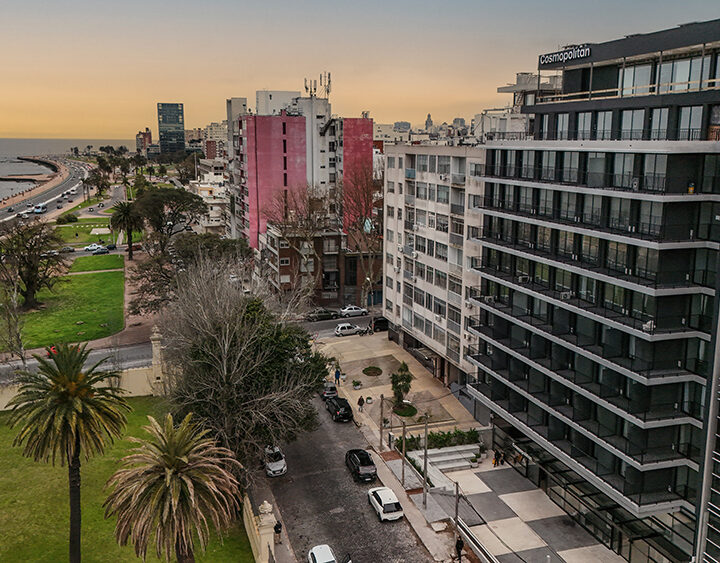 Se inauguró en Montevideo un proyecto de casi USD 30 millones: alrededor del 20% de sus compradores son argentinos