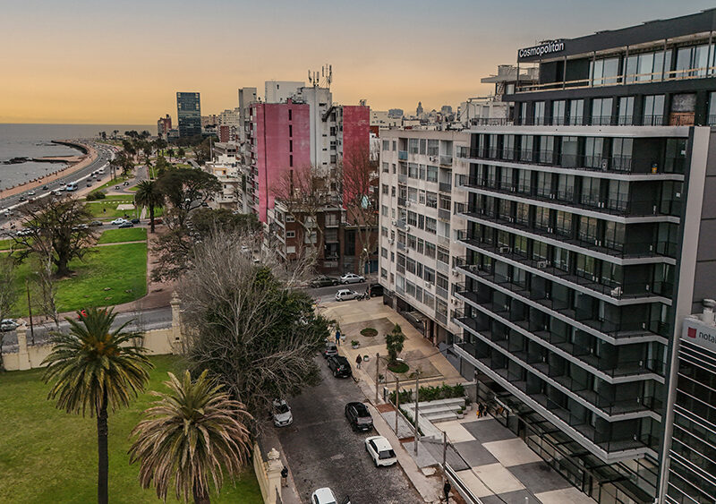 Se inauguró en Montevideo un proyecto de casi USD 30 millones: alrededor del 20% de sus compradores son argentinos