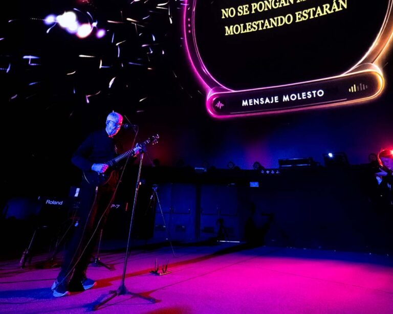 Le dijeron que era imposible: así se construyó la IA con la que un economista improvisa música en vivo