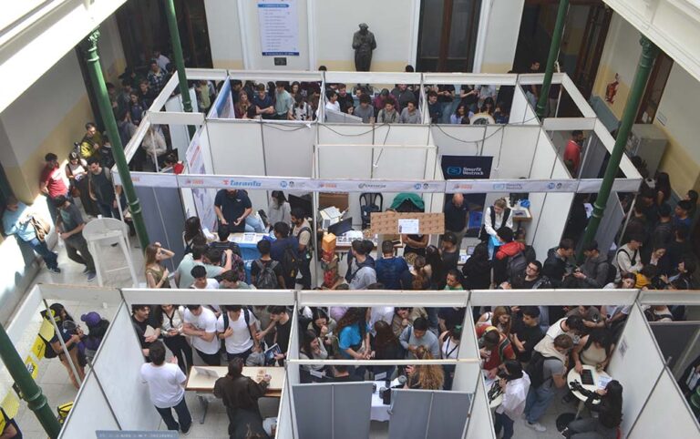 Se viene la Expo Empleo 2026: Ingeniería de la UNLP conecta a estudiantes y graduados con el mercado laboral