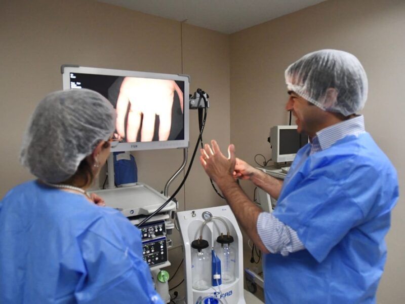 El Hospital Central de San Isidro incorpora un equipamiento de vanguardia para diagnósticos en gastroenterología