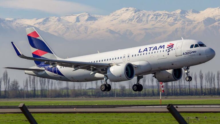 LATAM es elegida la “Aerolínea del Año” por Air Transport World y se convierte en la primera aerolínea latinoamericana en recibir este reconocimiento