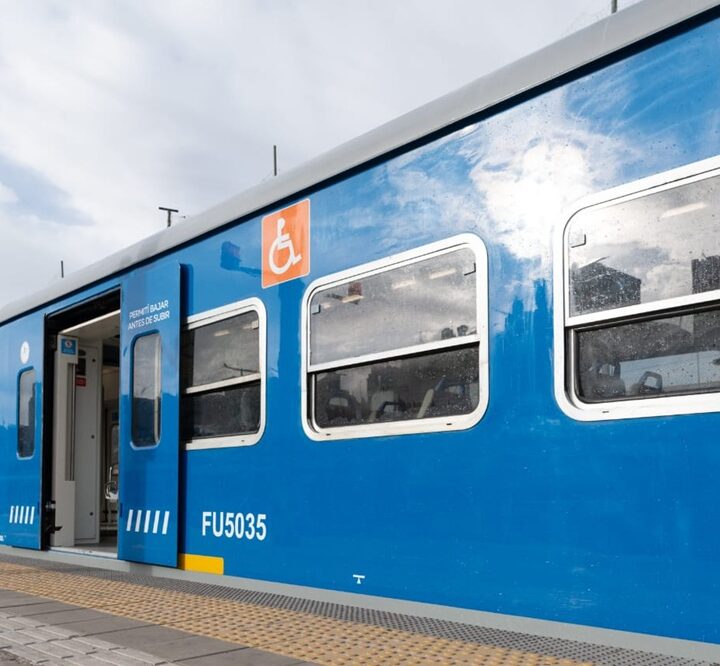Trenes Argentinos repara formaciones de la Línea San Martín para fortalecer la operación