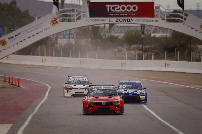 Pirelli acompaña al TC2000 en uno de los circuitos más desafiantes del automovilismo argentino