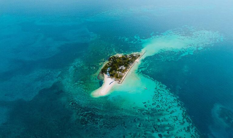 Postales de un mar sin fronteras