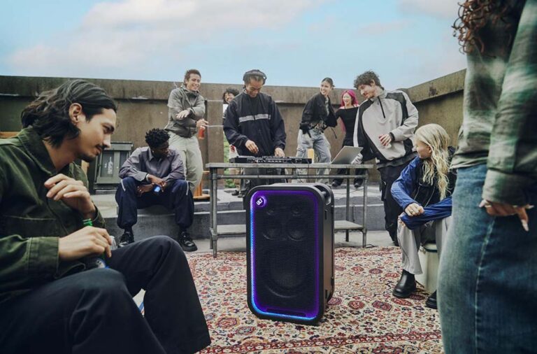 Sony amplía su línea ULT POWER SOUND con tres nuevos parlantes con refuerzo de graves