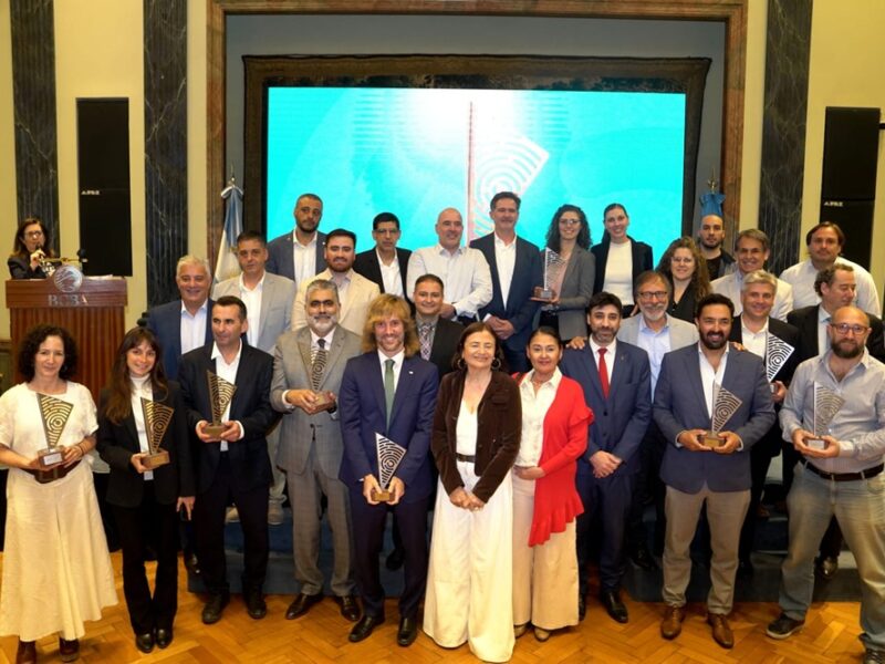 Toyota Argentina recibió el Premio Nacional de Economía Circular 2026 por su proyecto de recuperación de baterías híbridas