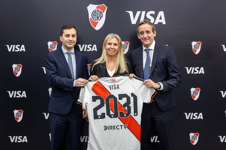 Visa y el Club Atlético River Plate anuncian un acuerdo de patrocinio para potenciar experiencias de pago y beneficios