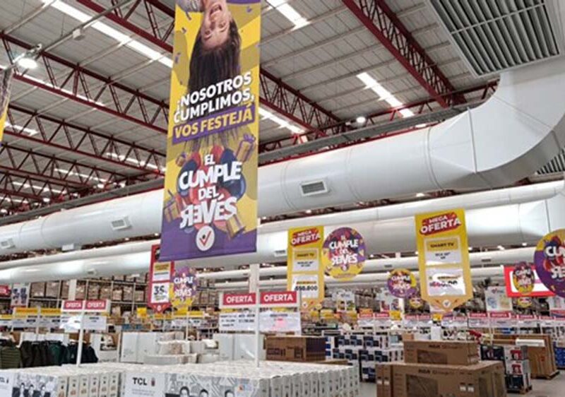 Vital celebra sus 39 años con “El cumple del revés”