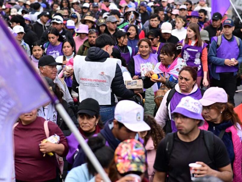Voluntariado: Más de 10 años al encuentro de quienes peregrinan con fe