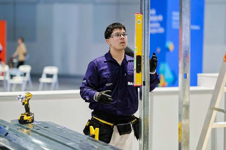 Termina la competencia de WorldSkills Shanghái: cinco jóvenes argentinos representan al país por primera vez desde la Ciudad de Buenos Aires