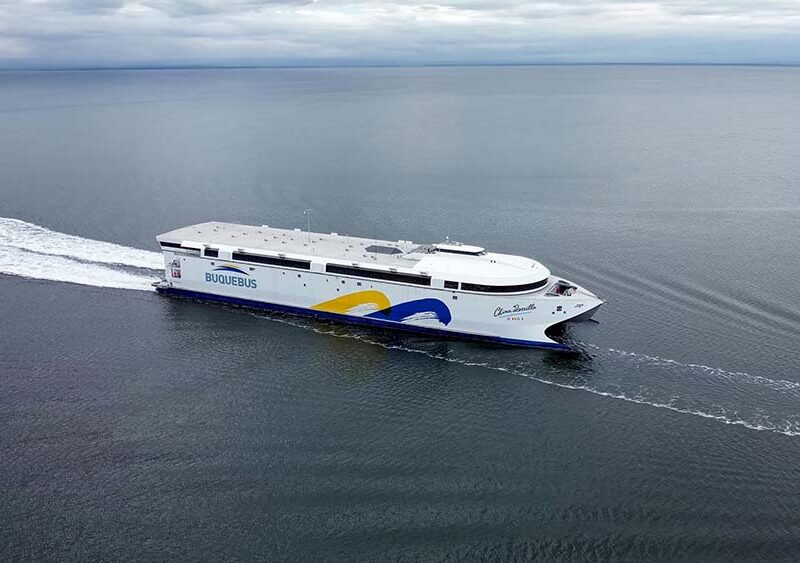 El buque China Zorrilla comienza sus viajes inaugurales