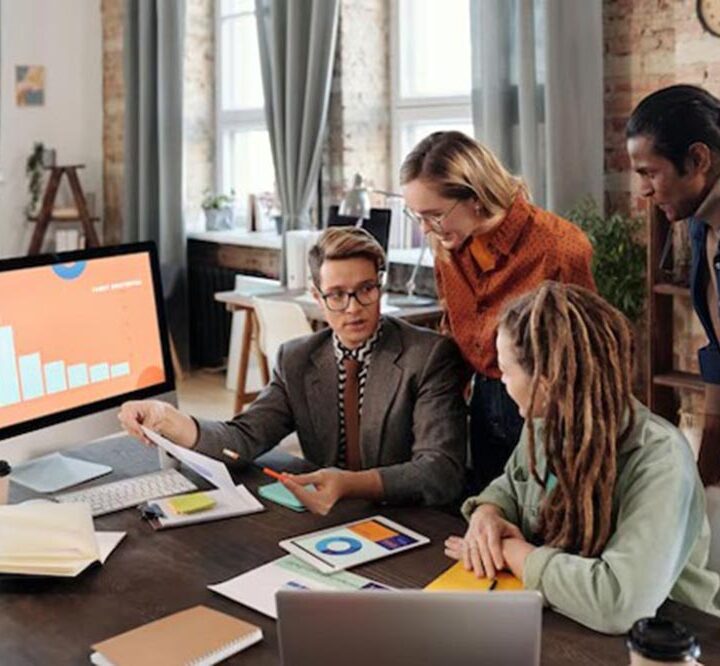 ¿Cómo trabajan las agencias líderes de growth marketing?