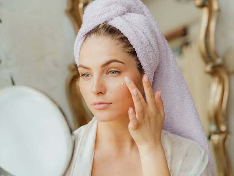 Dermatología en casa : 4 tips avalados por una experta para transformar tu piel sin gastar de más