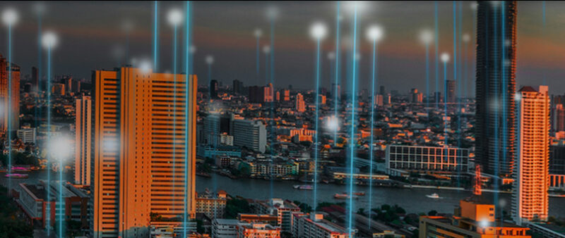 La ciudad que viene es también para los mayores: las soluciones tecnológicas disponibles en movilidad, seguridad, energía, limpieza y salud para un futuro más inclusivo y accesible
