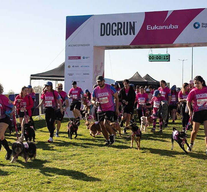 Un vínculo que se celebra en movimiento: Eukanuba acompañó una nueva edición de DOGRUN junto a más de 1.200 personas