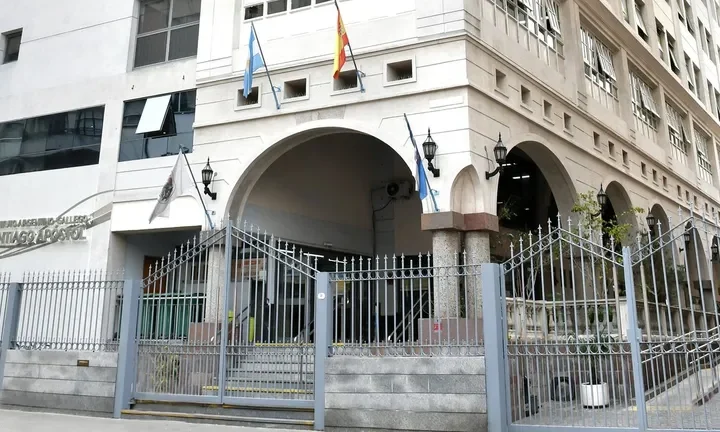 España abre sus puertas a estudiantes argentinos: 13 universidades presentarán su oferta académica en el país