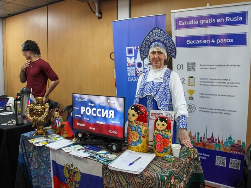 Estudiar, viajar y crecer: la Expo Internacional UM acercó el mundo a sus estudiantes