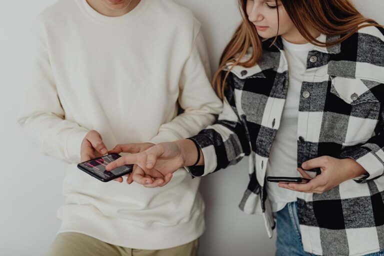 FOMO financiero: cuando la presión social lleva a gastar más de lo que se tiene