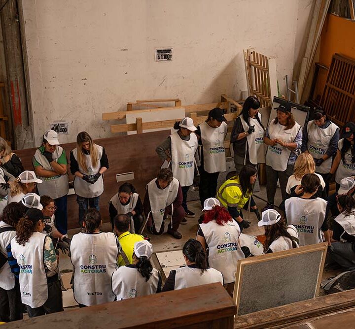 Más mujeres suman herramientas para desarrollarse en la construcción