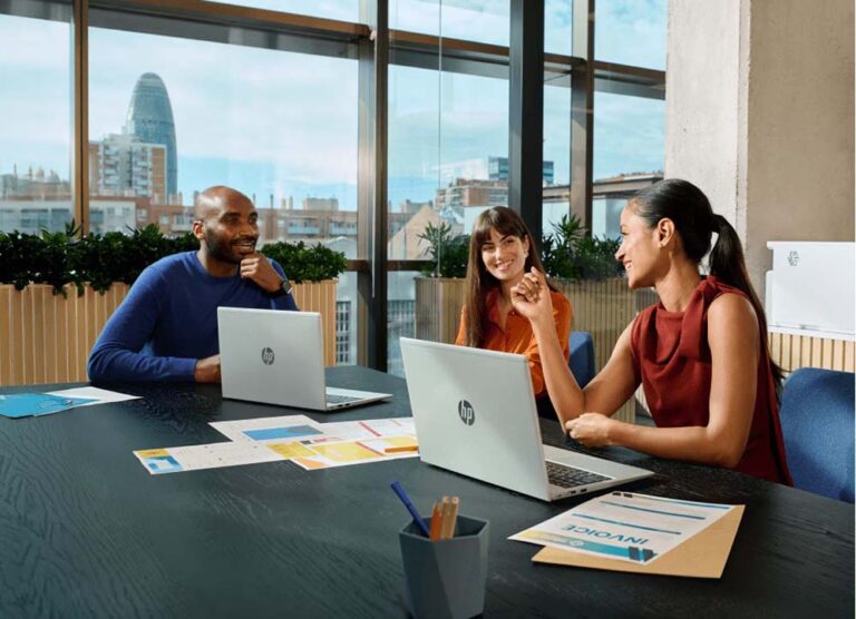Índice de Relaciones Laborales de HP 2026: La salud laboral se recupera mientras los trabajadores adoptan IA avanzada, desarrollan nuevas habilidades y utilizan mejores herramientas tecnológicas
