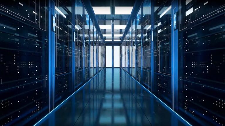 Inteligencia artificial: las empresas empiezan a armar su propia infraestructura y Latinoamérica se prepara