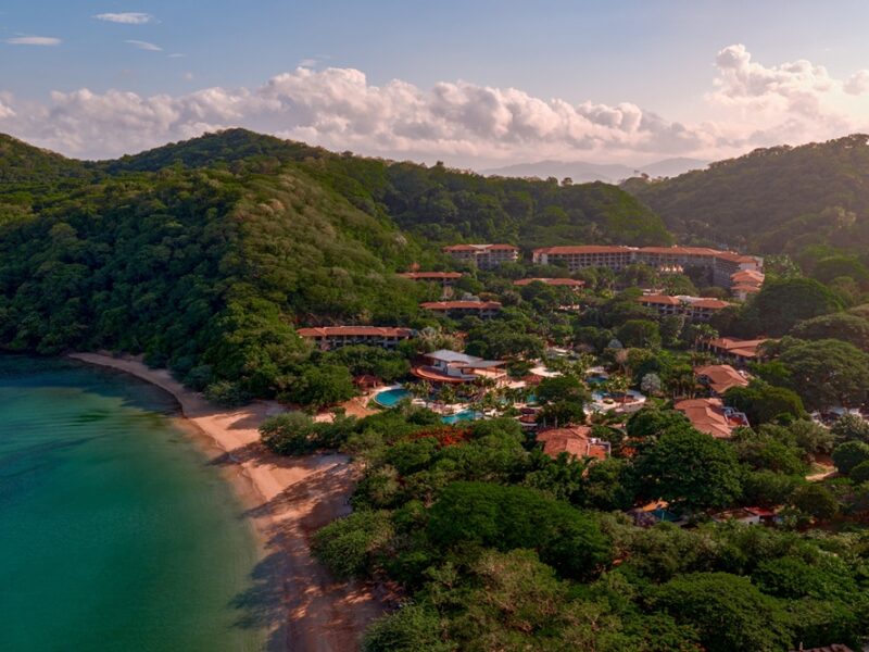 JW Marriott presenta su primer resort todo incluido con la apertura de JW Marriott Costa Elena Resort & Spa