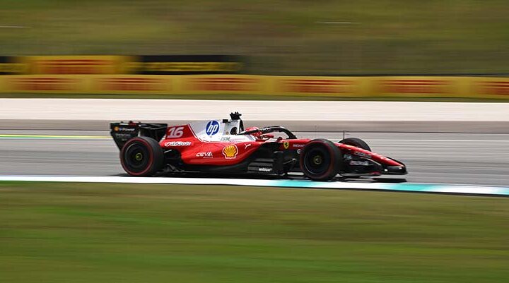 Leclerc lidera la FP2 en una jornada de alta degradación de los neumáticos