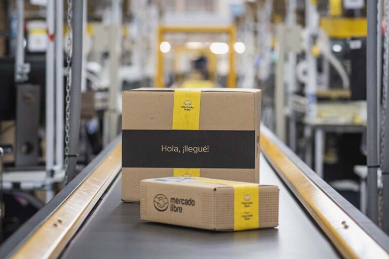Mercado Libre fortalece su operación en Mendoza con envíos aéreos, un nuevo centro logístico y oficinas