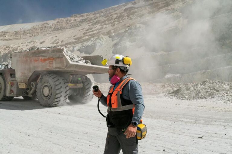 Más allá del yacimiento: inteligencia operativa y tecnología integrada para las operaciones de Oil & Gas