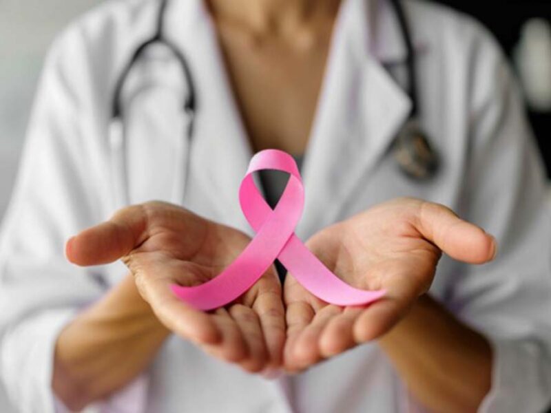 Octubre Rosa: controles mamarios hoy e investigación para el futuro