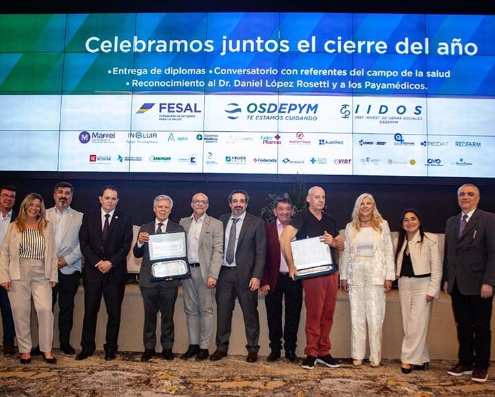 El Dr. Daniel López Rosetti y los Payamédicos fueron reconocidos en un encuentro de referentes del sistema de salud