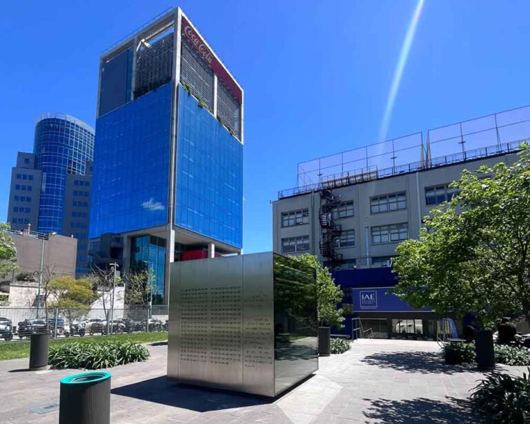 Polo DOT será el hogar del primer monumento a Satoshi Nakamoto en Buenos Aires