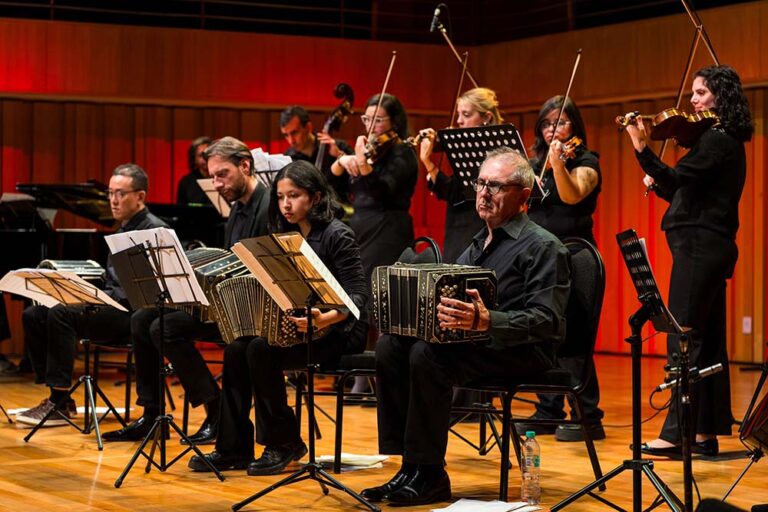 Sinfonía popular: música argentina y latinoamericana en el Teatro de la Ribera
