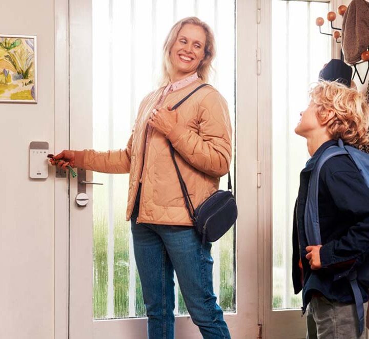 Tu casa tiene más dispositivos conectados de los que creés: una guía práctica para proteger cámaras, routers y alarmas